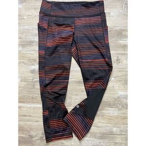 Lululemon Womens Black Stripe Crop Leggings Size 6